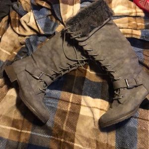Gray lace up boots!